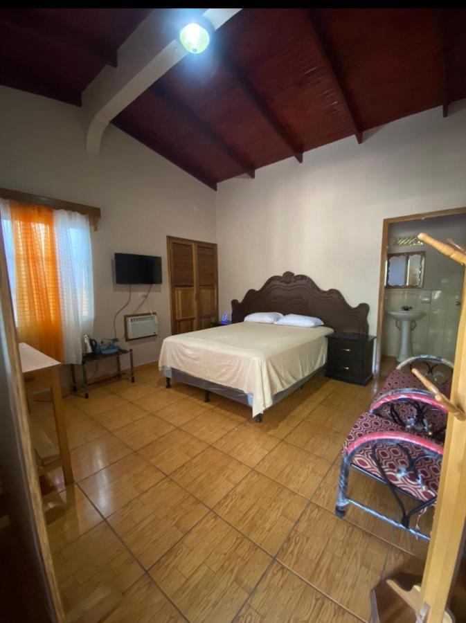 Hotel Y Balneario Villa Paraiso Catacamas Exteriör bild